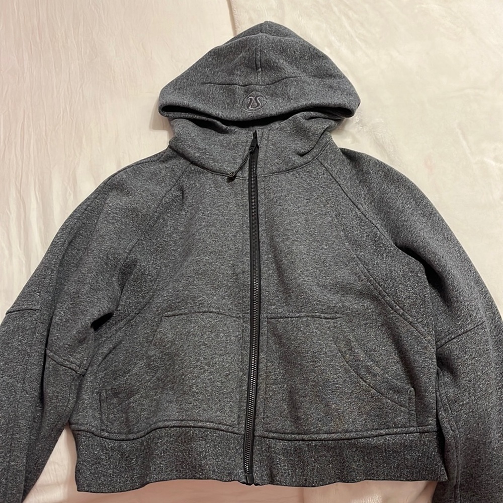 lululemon full zip scuba crop
